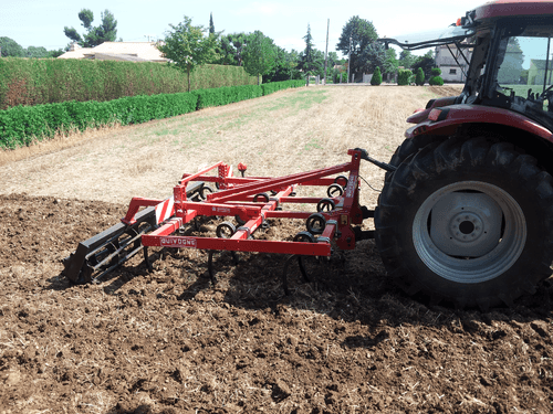 Travail du sol - Outils à dents - Canadien porté C30 - CL35 - CLR35
