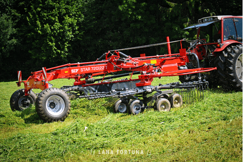 Fenaison - Andaineurs rotatifs - Andaineur STAR 2 rotors, dépose latérale ou centrale