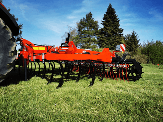 Travail du sol - Outils à dents - Canadien porté C30 - CL35 - CLR35
