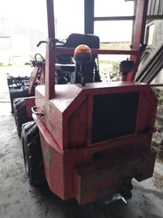 Valet de ferme Pichon P 330 - 1