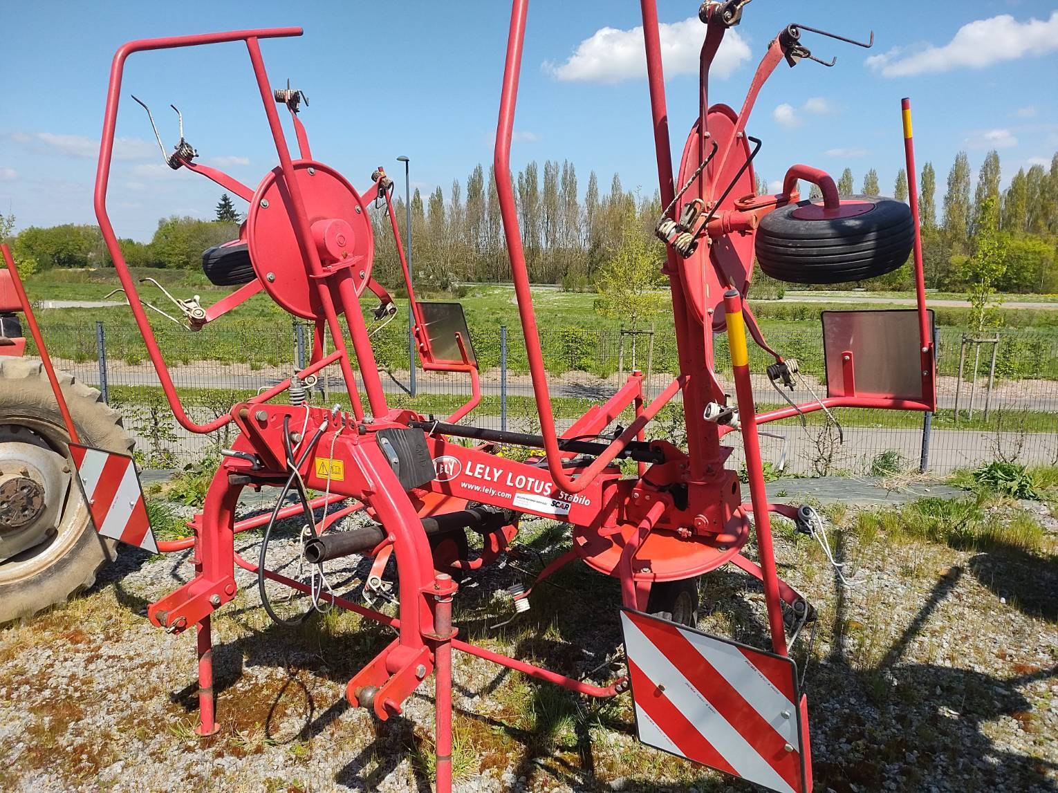 Faneur Faneur Lely LOTUS 520