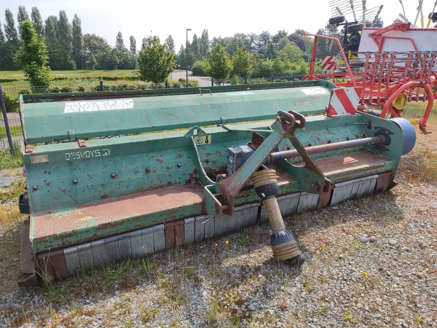 Broyeur à axe horizontal Broyeur à axe horizontal Desvoys DR4