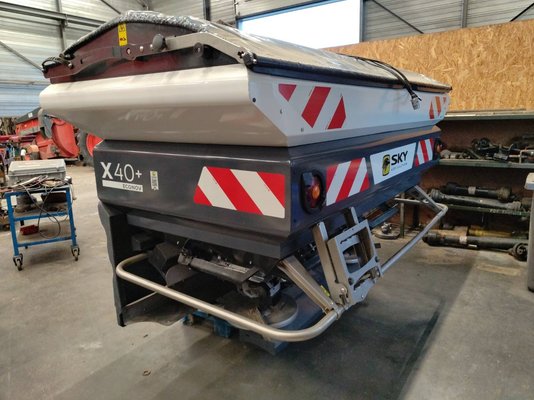 Distributeur d'engrais - X40+ ECONOV
