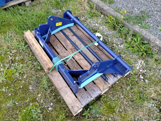 Fourches et pinces pour balles Desvoys fourches pour balles MX