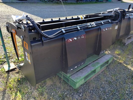 Godet multi-services Quicke MULTIBEN M+ 210